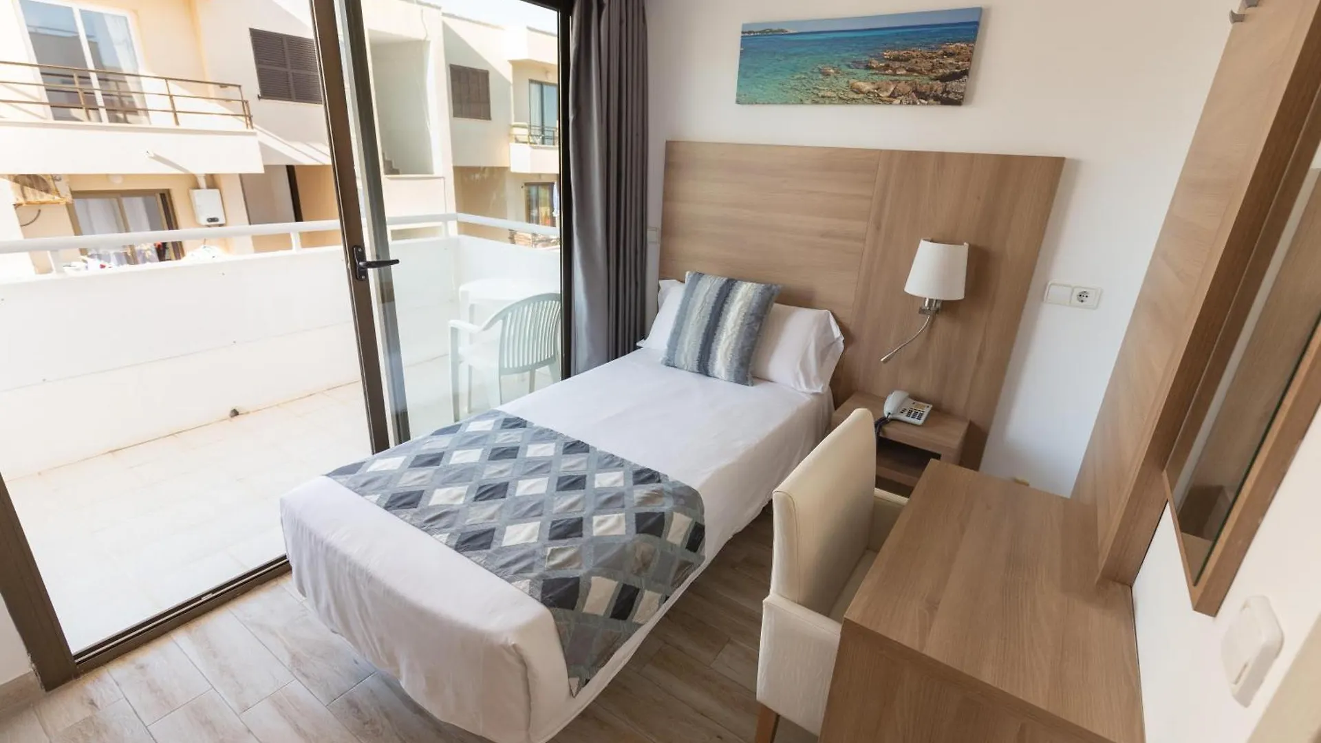 Hotel R2 Veronica Cala Millor